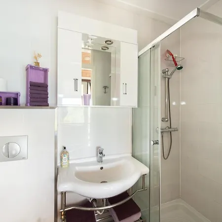 Hakuna Matata Holidays Agalia With Airco & Pool In Greek Olive Grove Methone