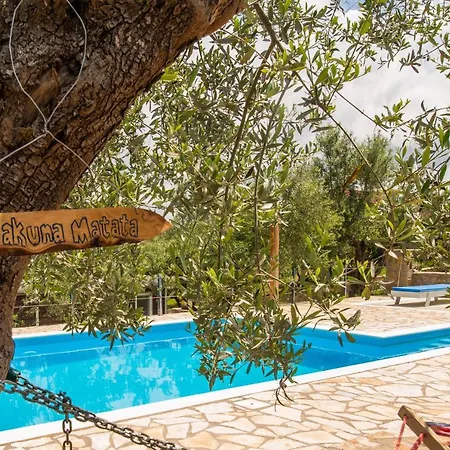 Hakuna Matata Holidays Agalia With Airco & Pool In Greek Olive Grove * Methoni (Messenia)